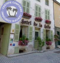 hotellerie-bourgogne-franche-comte-cote-d-or-bienvenue-a-l-hotel-de-la-halle671828303961717477.jpg