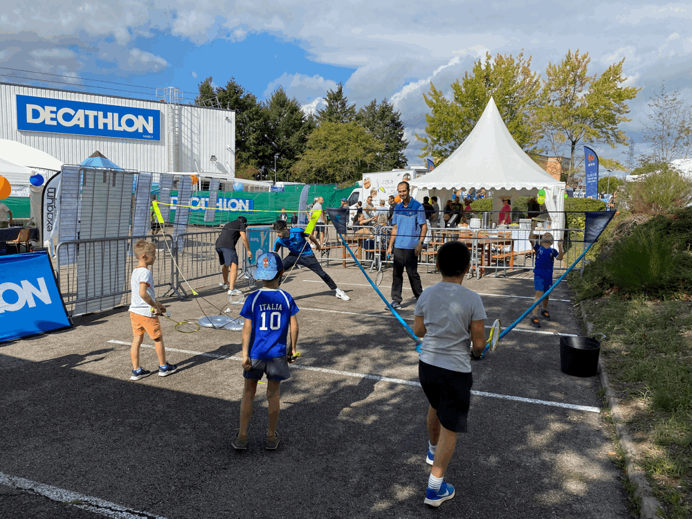 sport-auvergne-rhone-alpes-loire-club-de-badminton-de-roanne29313244525961626878.gif