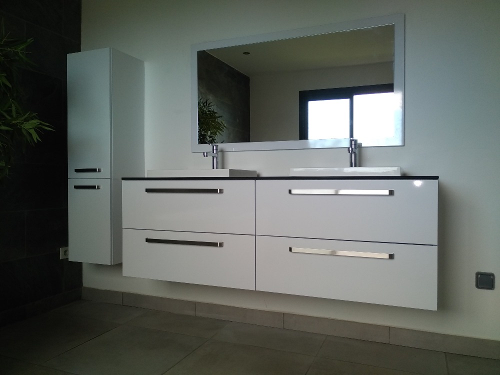 bricolage-travaux-la-reunion-cuisine-amenagee-salle-de-bain-placard12152731324147525672.jpg