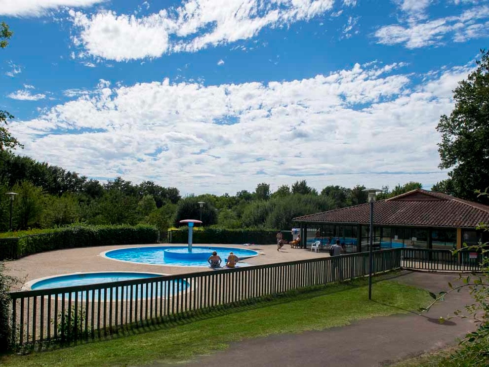 camping-nouvelle-aquitaine-charente-camping-des-lacs4111823313538414261.jpg